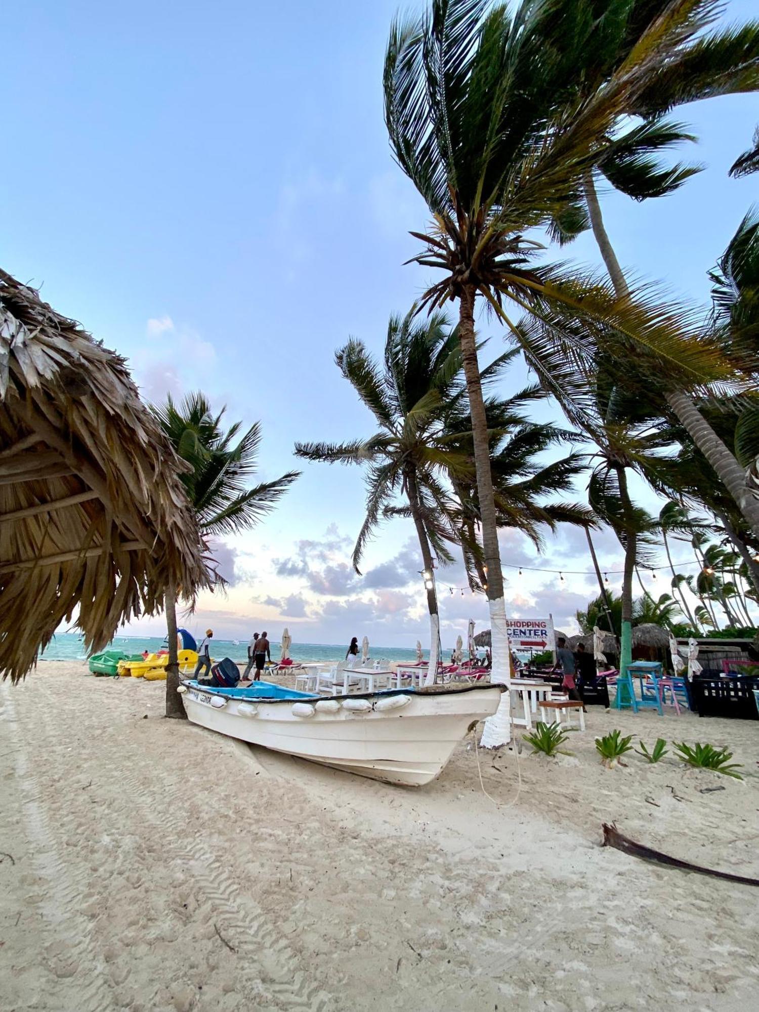 Madonna Pool Beach Los Corales Punta Cana Ngoại thất bức ảnh