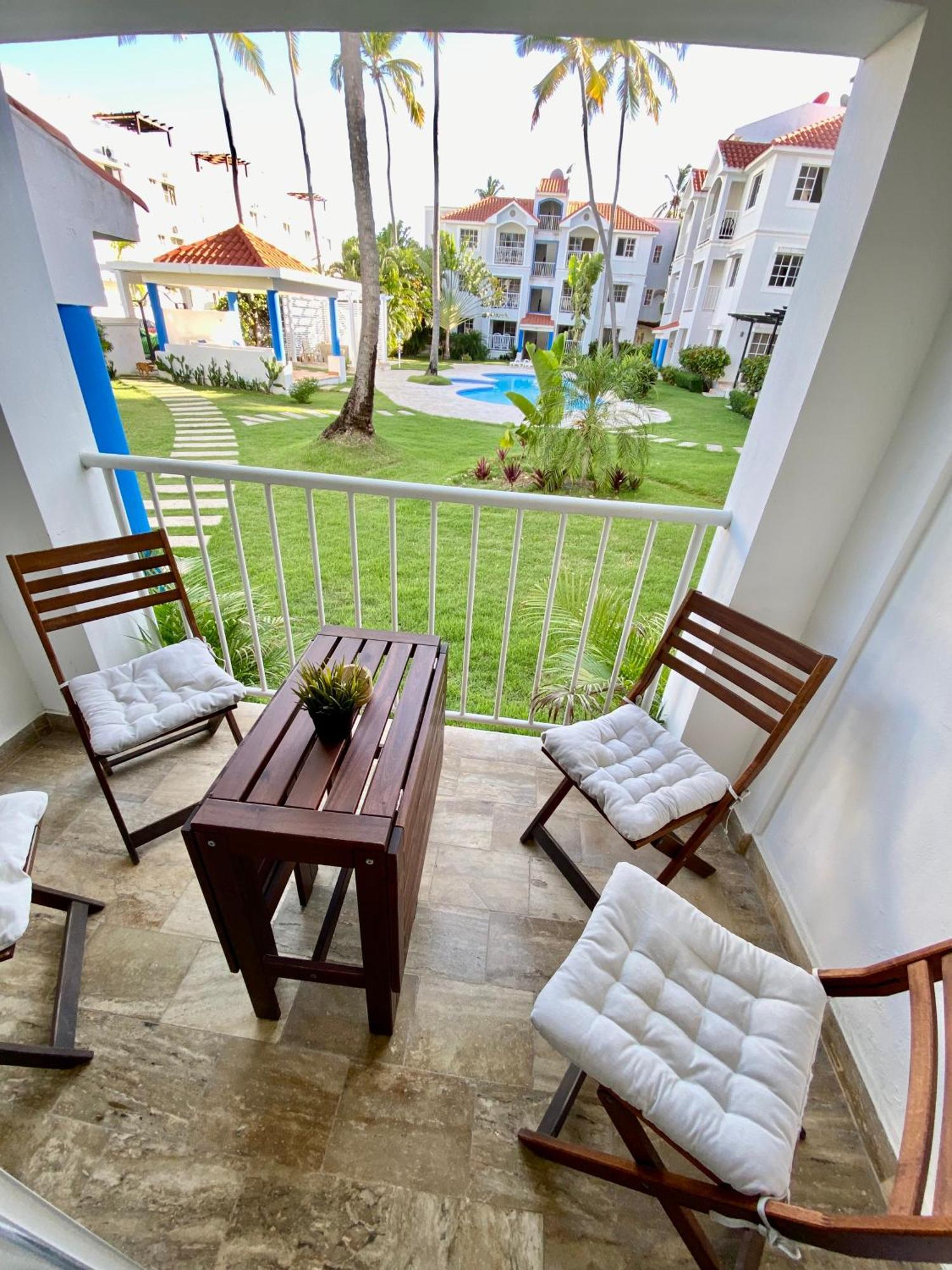 Madonna Pool Beach Los Corales Punta Cana Ngoại thất bức ảnh