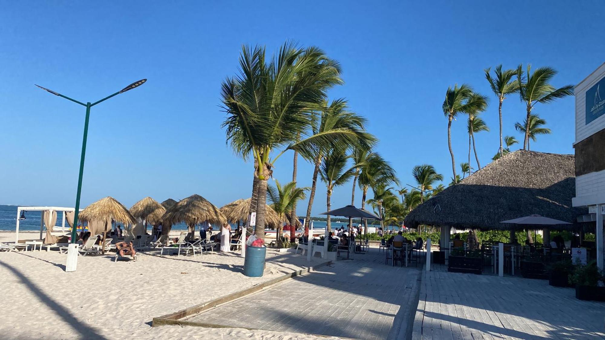 Madonna Pool Beach Los Corales Punta Cana Ngoại thất bức ảnh