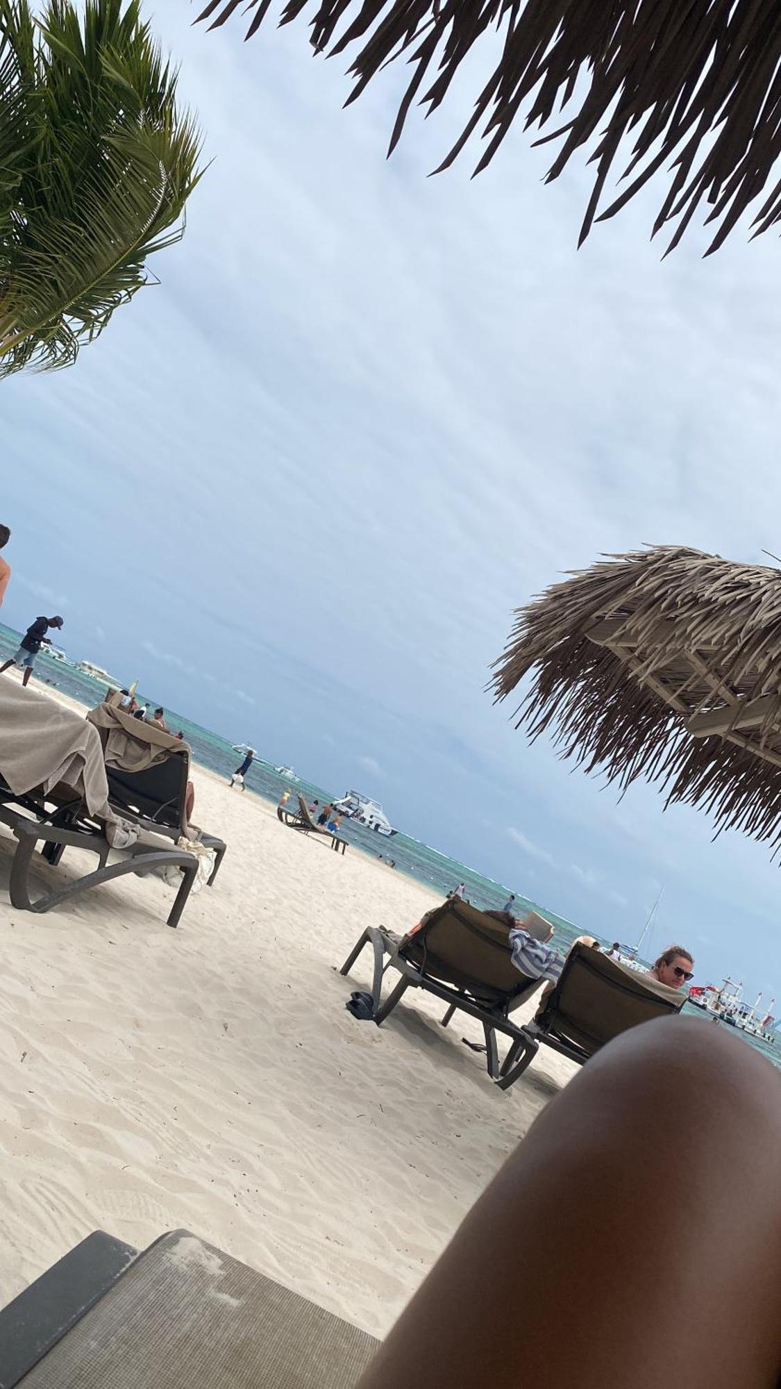 Madonna Pool Beach Los Corales Punta Cana Ngoại thất bức ảnh