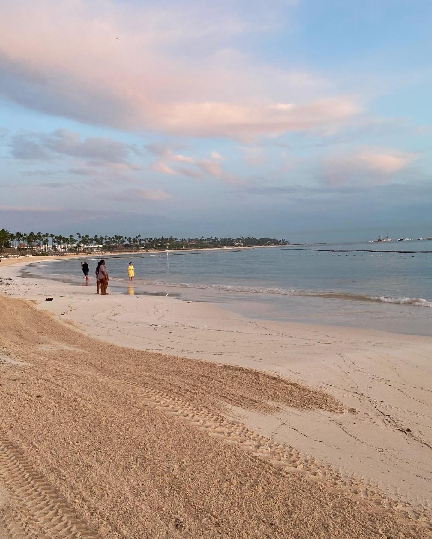 Madonna Pool Beach Los Corales Punta Cana Ngoại thất bức ảnh