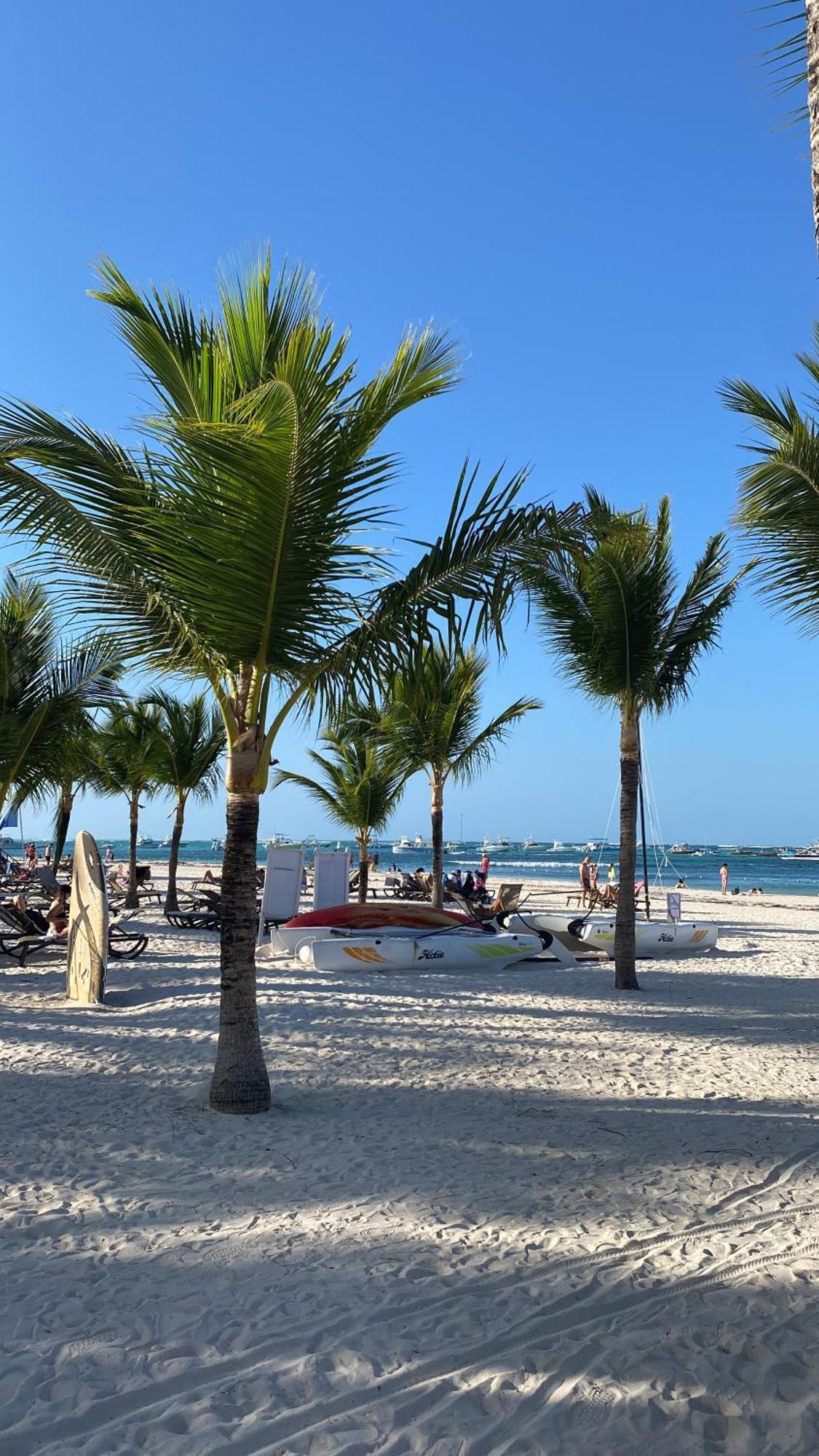 Madonna Pool Beach Los Corales Punta Cana Ngoại thất bức ảnh