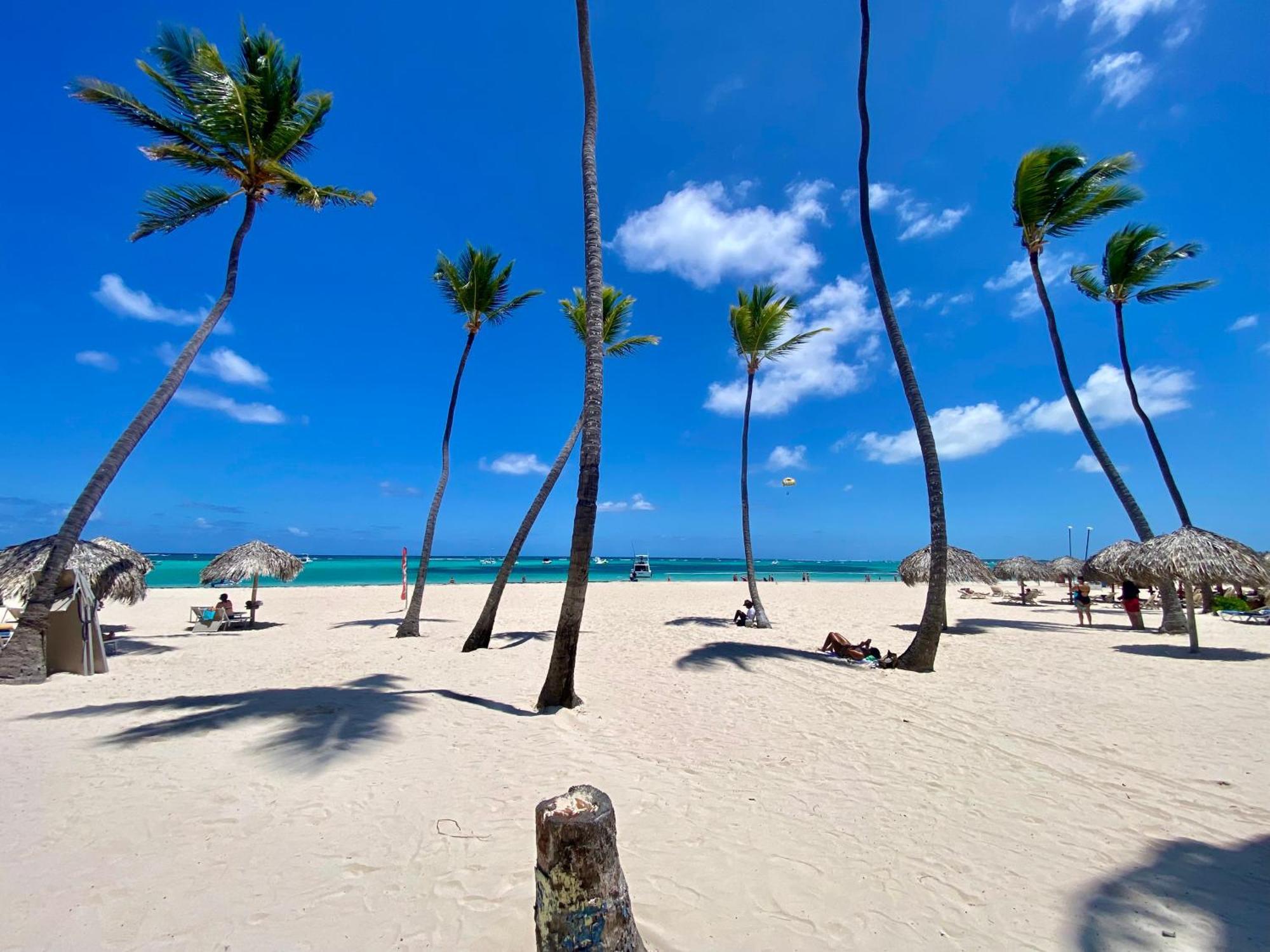 Madonna Pool Beach Los Corales Punta Cana Ngoại thất bức ảnh