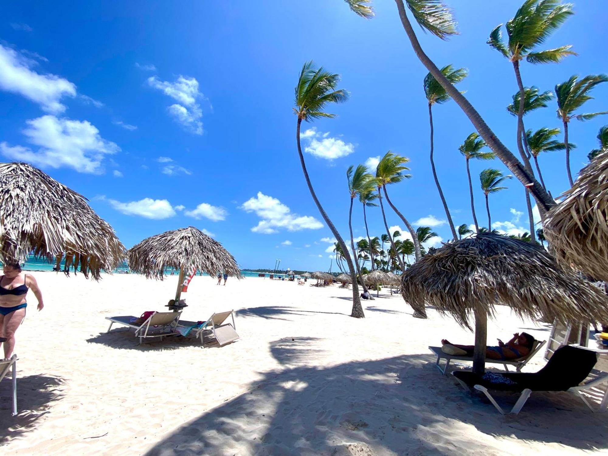 Madonna Pool Beach Los Corales Punta Cana Ngoại thất bức ảnh